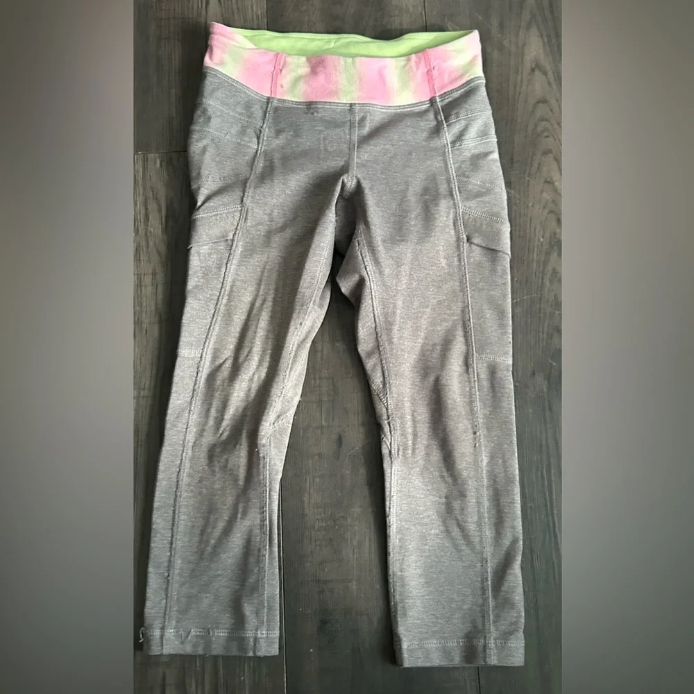 IVIVVA by LULULEMON girls size 8 capris leggings - Picture 2 of 7